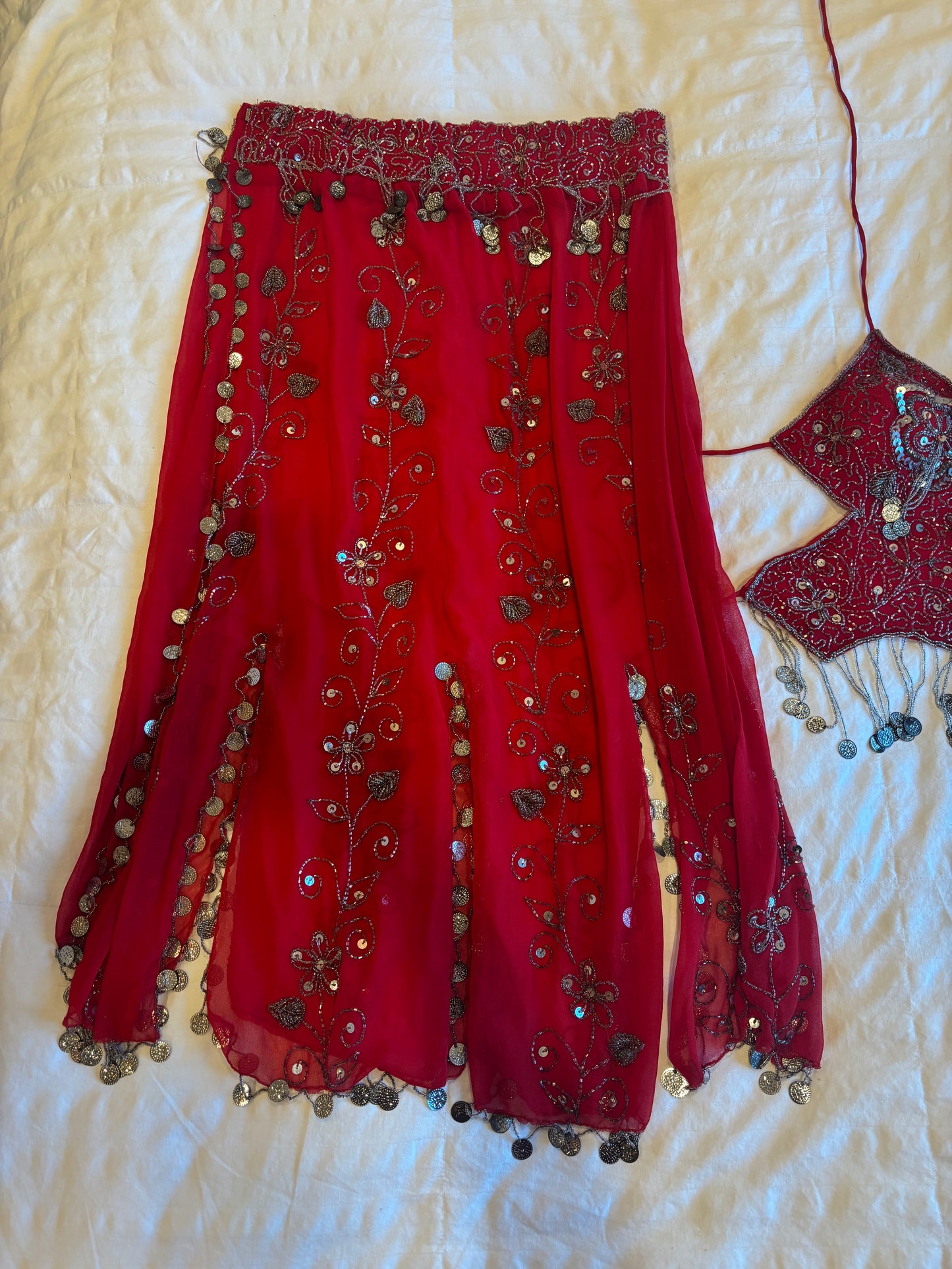 adorable backless beaded set