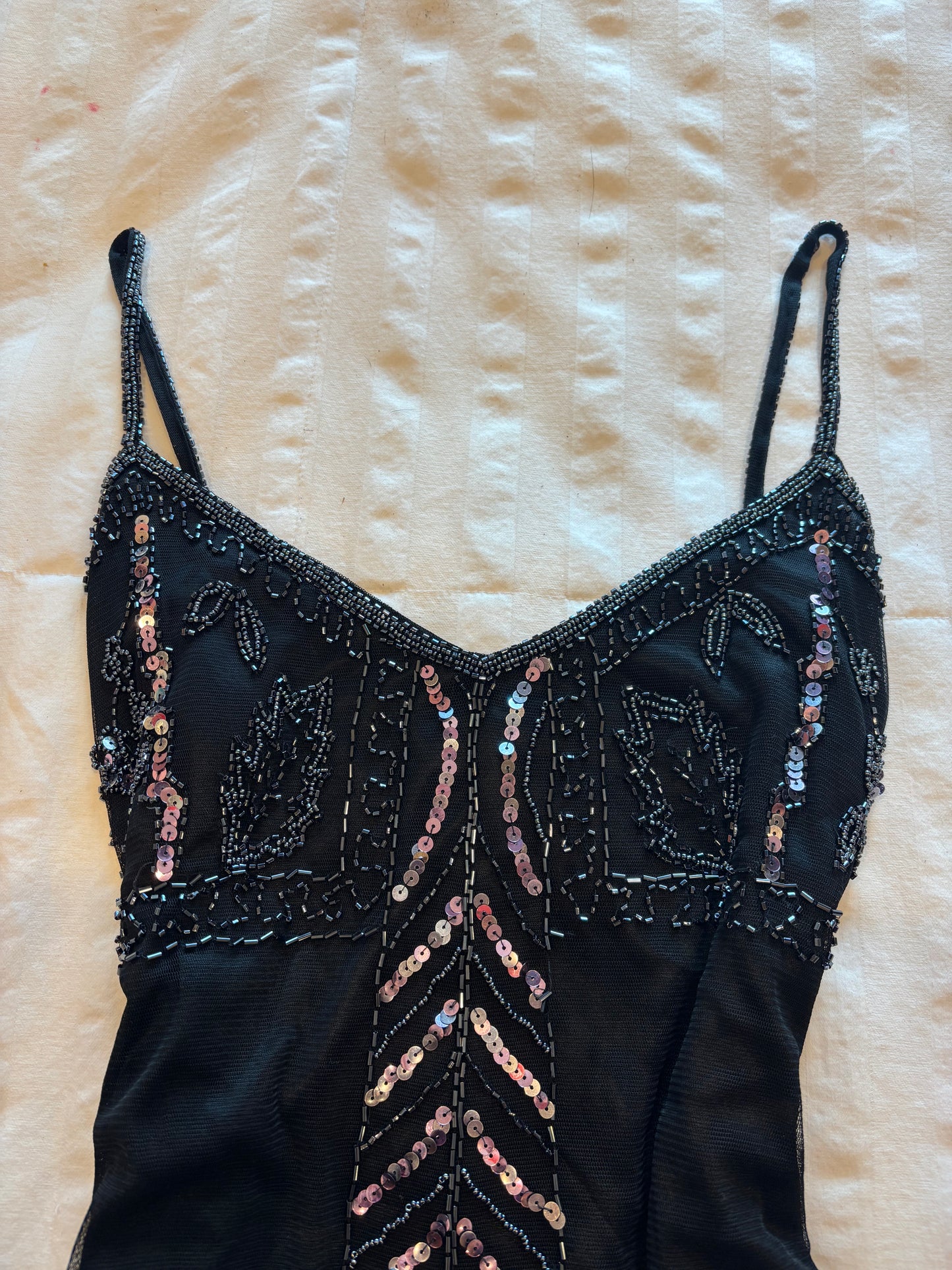 beaded wet seal top