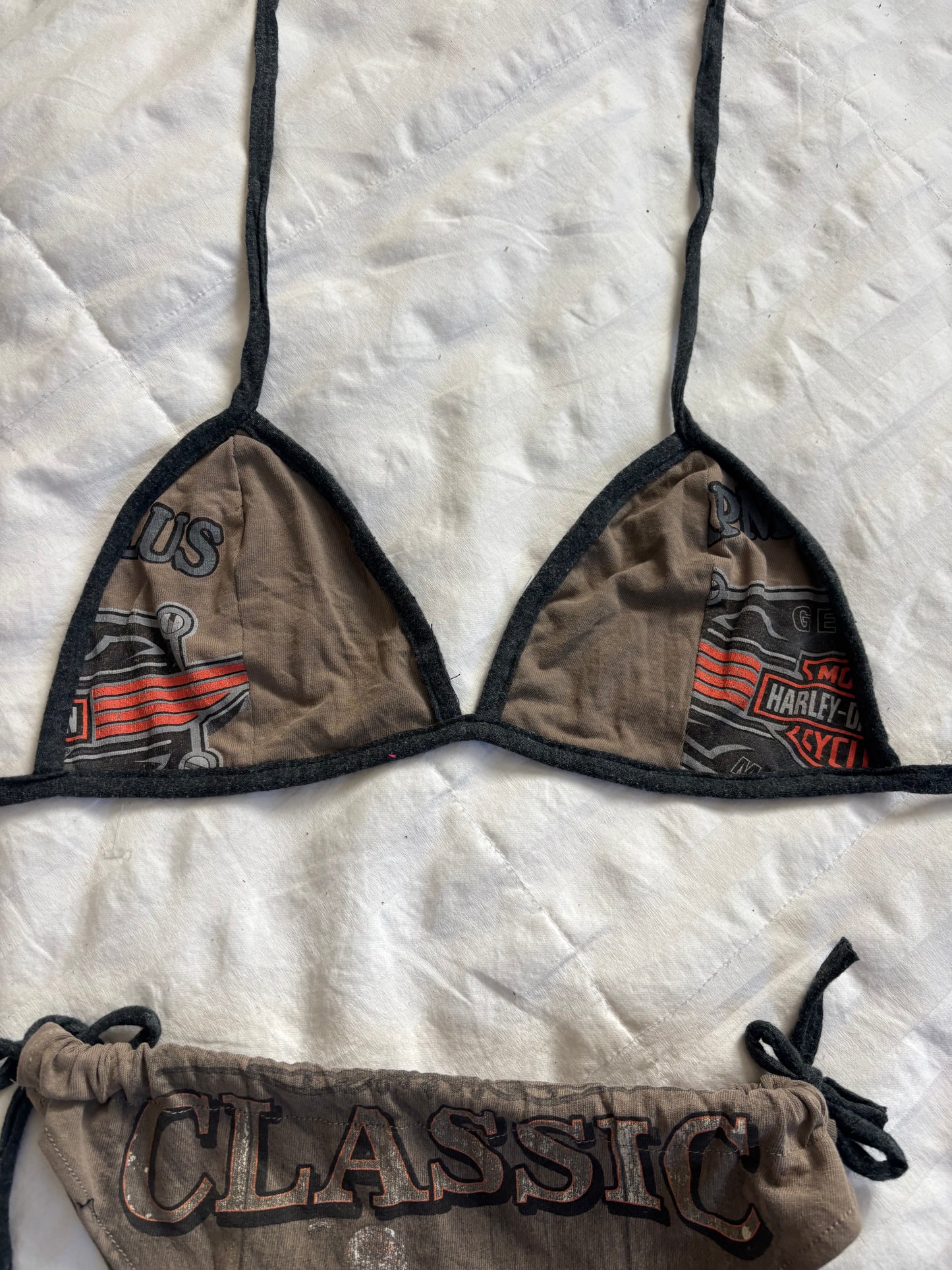 adorable                                                     bikini set