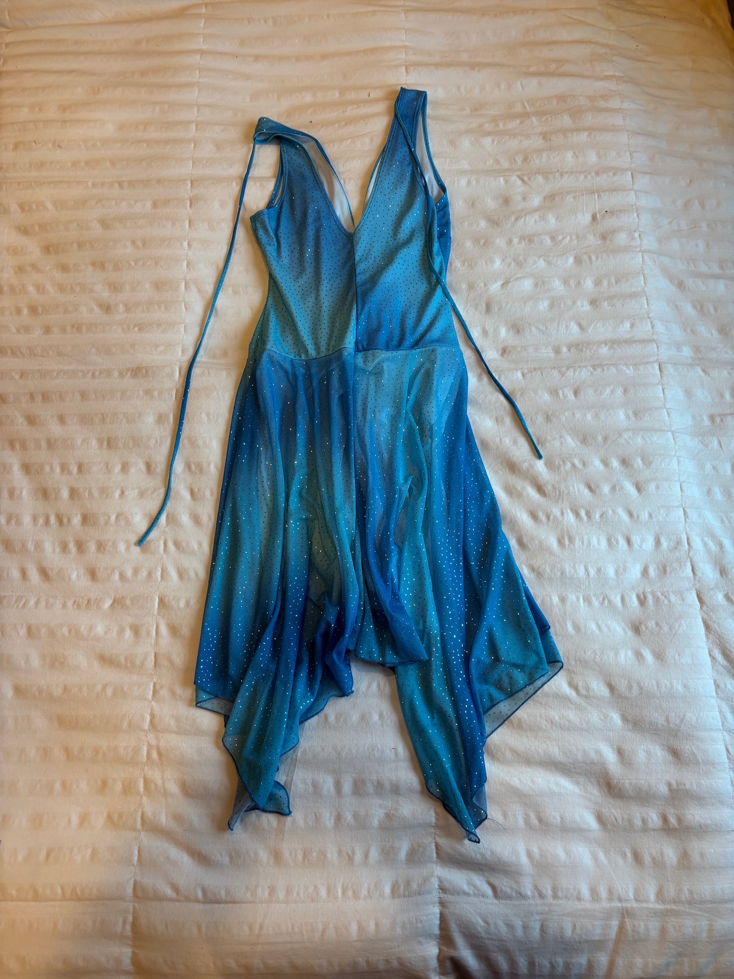 ynes dress