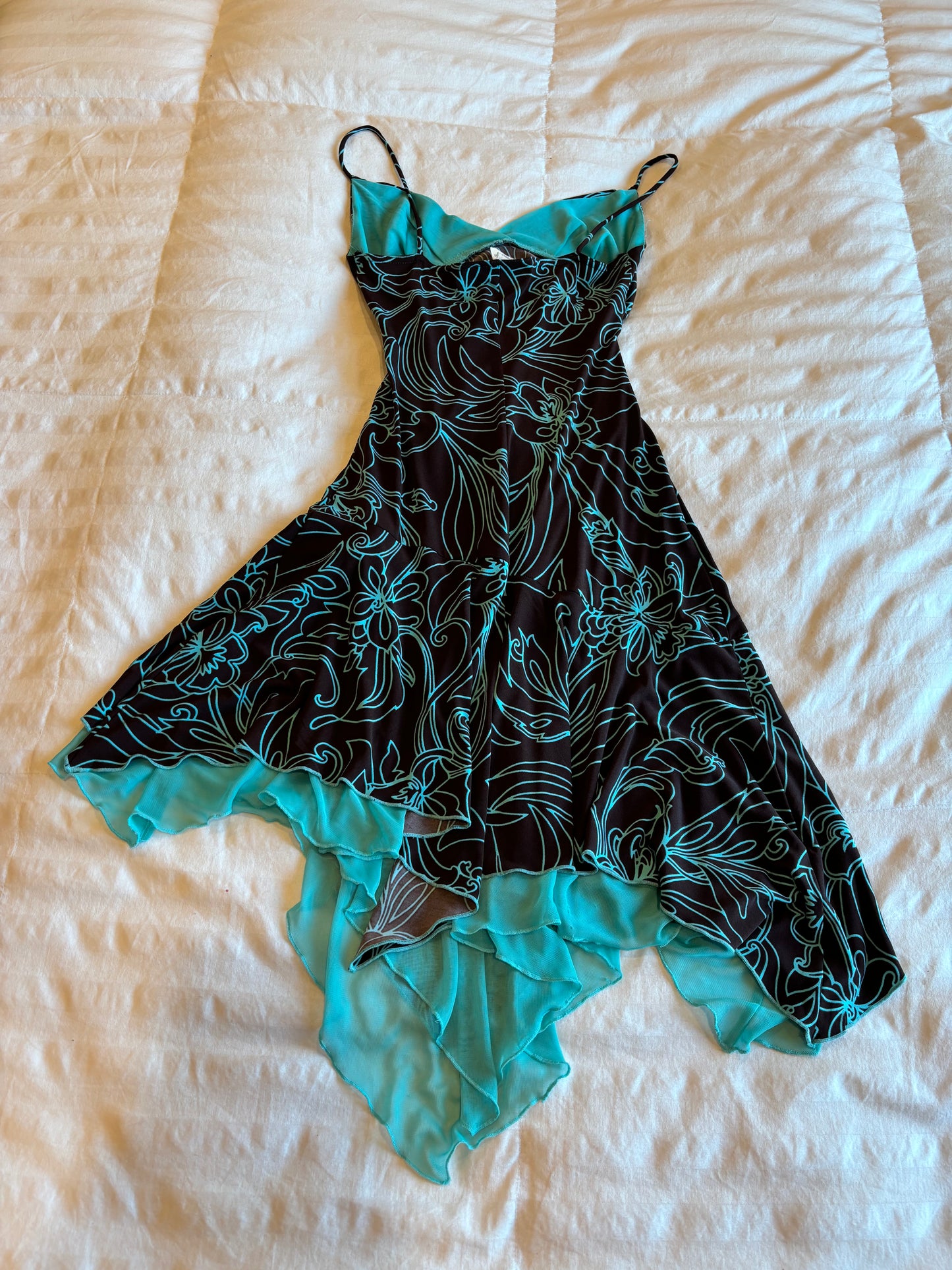 city triangles floral dress