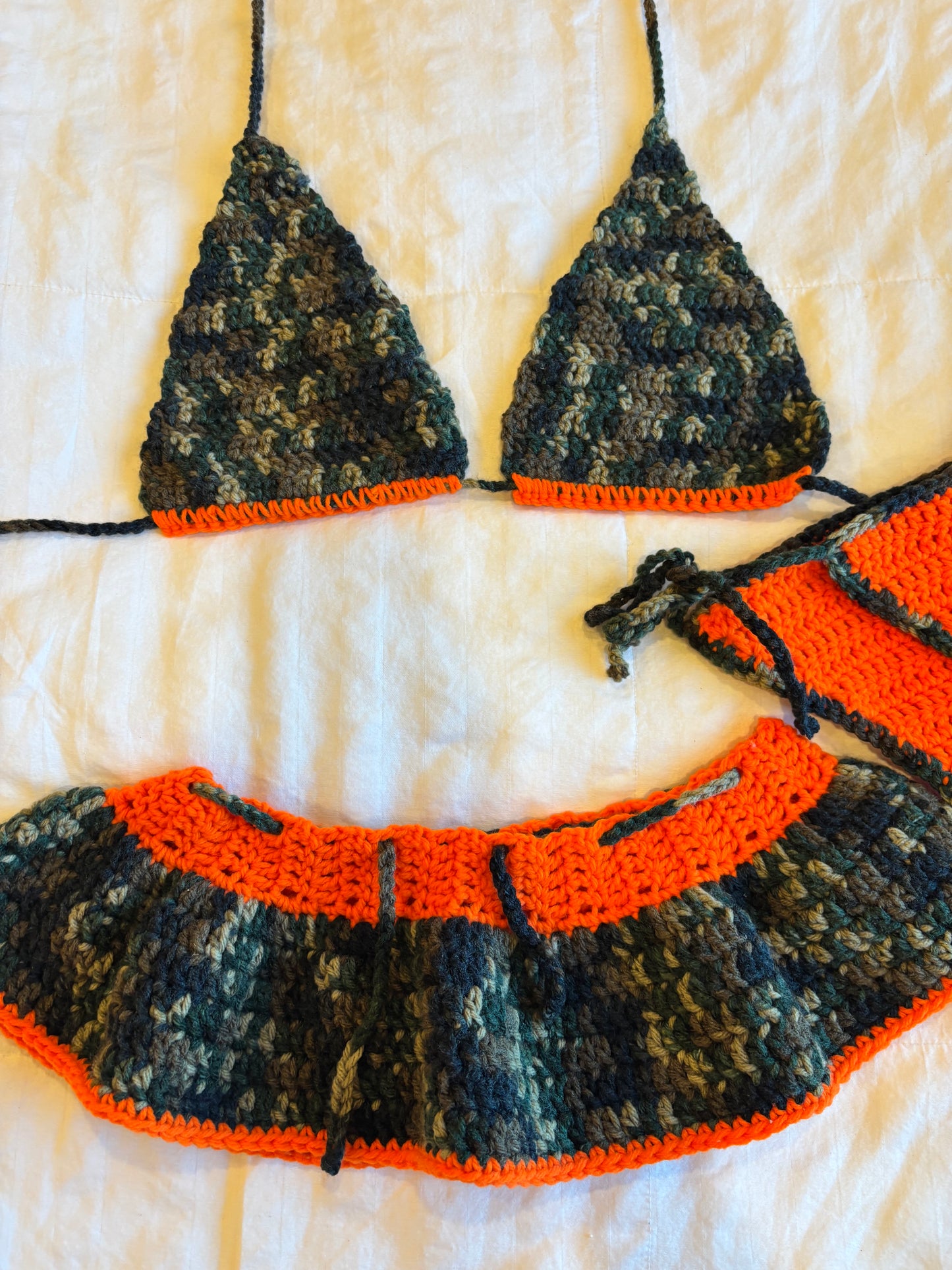 adorable        crochet set