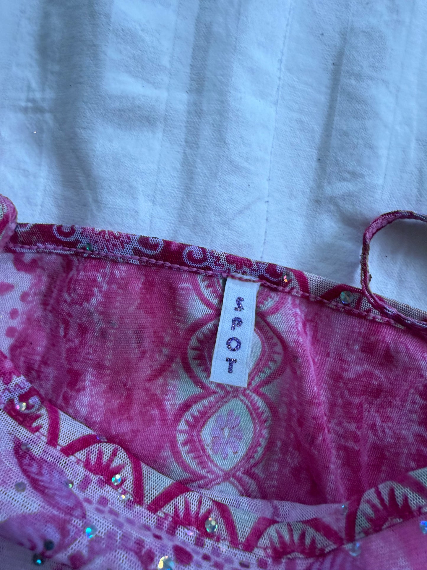 spot paisley top