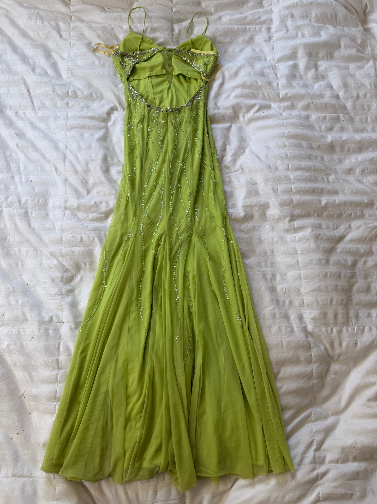 cache fairy dress