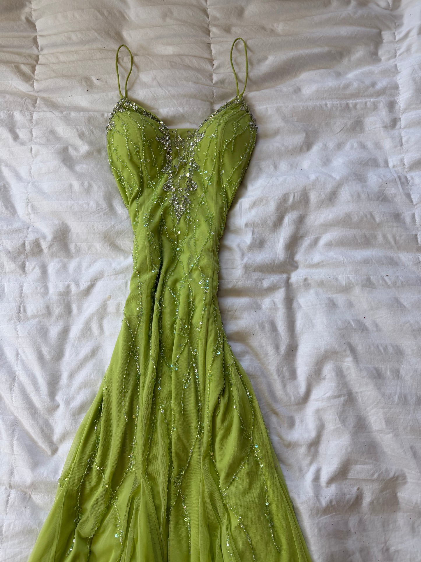 cache fairy dress
