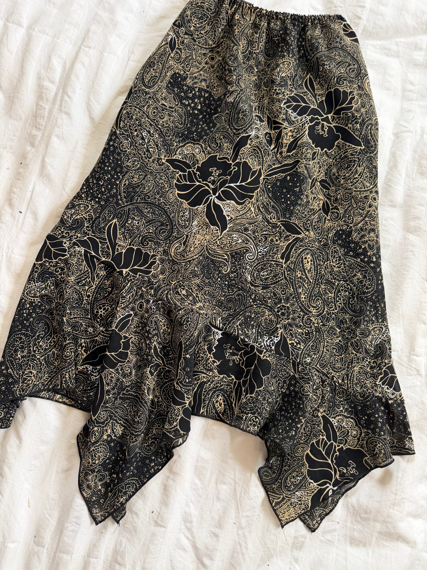 floral skirt