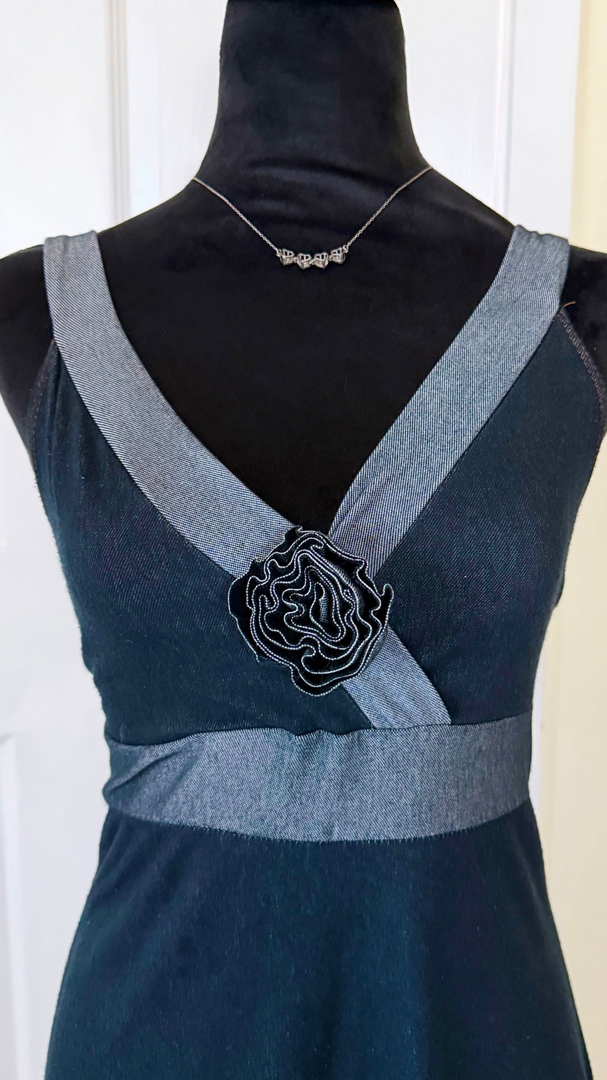 moa moa dress