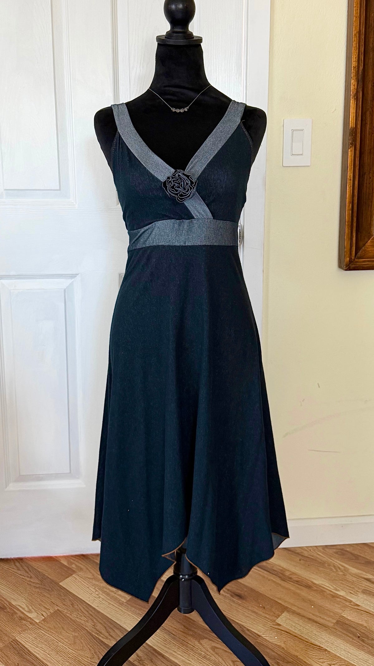 moa moa dress
