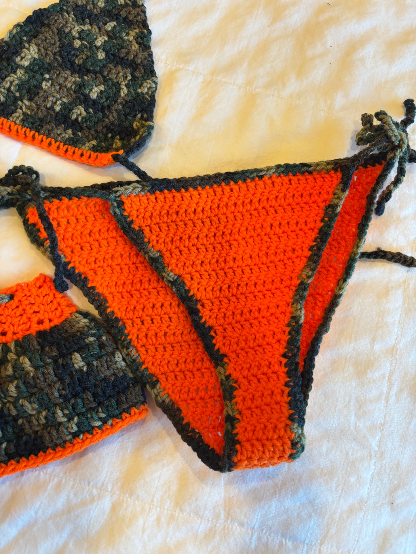 adorable        crochet set