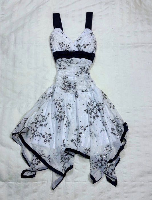 adorable                     fairy dress