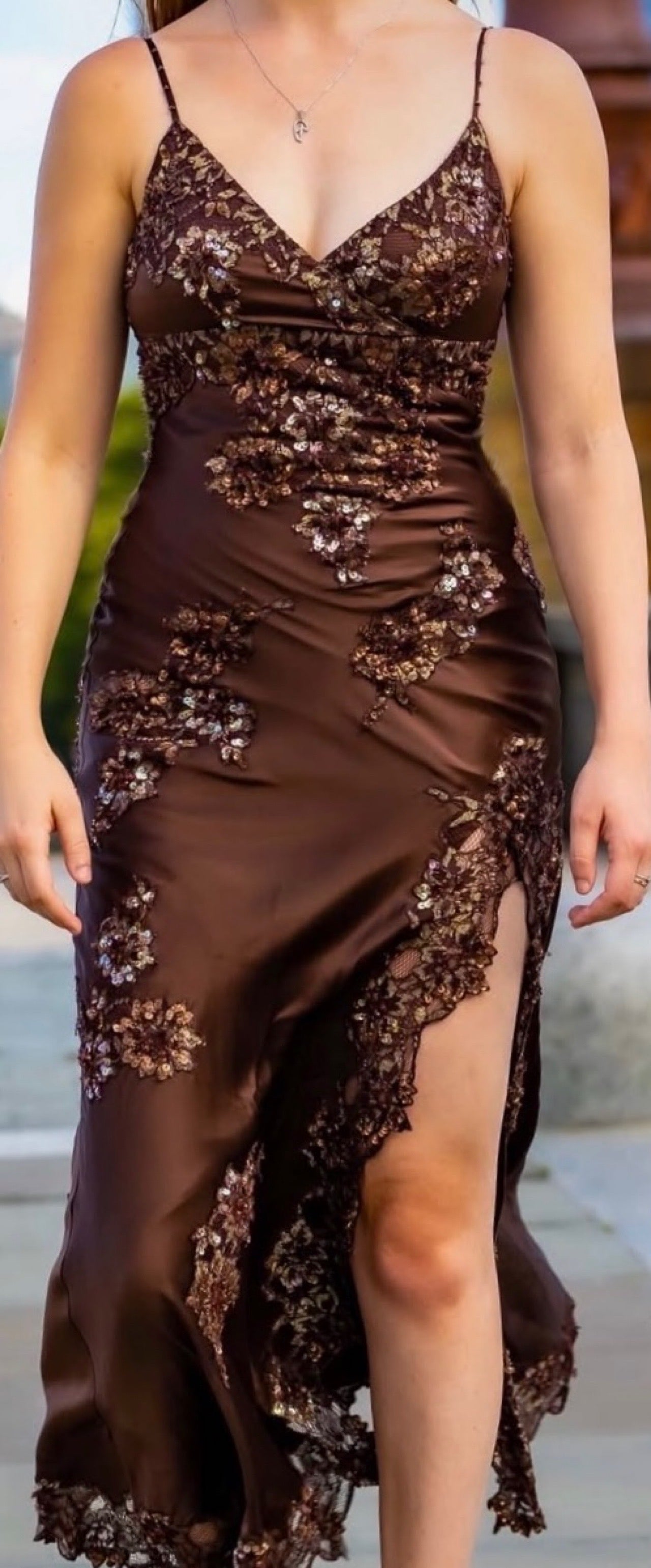 adorable                                                    beaded rare sue wong dress